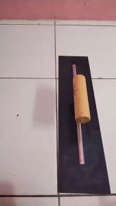 40 cm Plat Baja Karbon - Trowel Epoxy Epoksi - Alat Acian Tembok - Finishing Plastering Beton Bata Ringan - Happī Tools - Carbon Steel - Flat / Gigi / Bergerigi - Raskam Acian Tembok