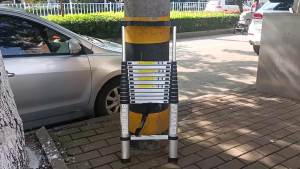 YYBAIO | Foldable Adjustable Ladder