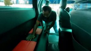 ROYALCAB V1 เบาะแค็บ Thunder ปี 1990-1996 | มาสด้า ธันเดอร์ MAZDA เบาะรองนั่ง กระบะแคป หนัง PVC ฟองน้ำ 2 ชั้น ลาย 6D |