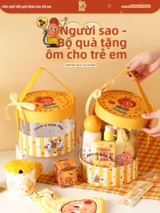 GUSTAGAT | Large Gift Bags for Children and Birthday Gifts