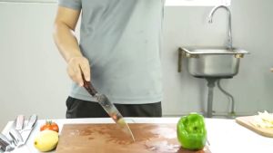 ของแถมฟรี!!! มีดทำครัว knife มีดครัว มีดทำอาหาร ชุดมีด มีดผลไม้ มีดปอกเปลือกทุเรียน Kitchen Knife 8 Inch Japanese Chef Knives 7CR17 440C Stainless Steel Set Laser Damascus Drawing Slicer Meat Cleaver Tool