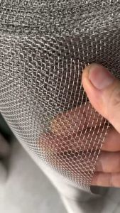 Lưới đan inox 304 lỗ 2mm dây mềm 0.5mm khổ 1m - Chuyên dùng làm tổ yến inox cao cấp không rỉ sét