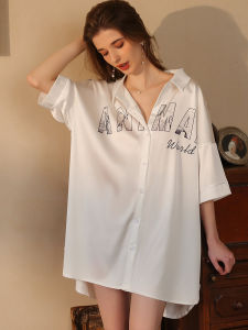 ชุดราตรีชุดนอนผ้าไหมน้ําแข็งเซ็กซี่ยาวปานกลางพร้อมปกเสื้อโดย Secret Love for Youth Summersilk ผ้าน้ําหนักเบา