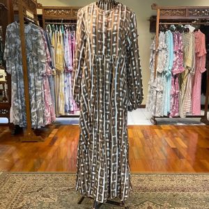 Nadira Dress Rayon Busui by Dian Pelangi LIMITED EDITION Busana Muslim Baju Maxi Gamis Abaya Kaftan Gaun Outfit Casual Formal Pesta Pernikahan Kondangan Wanita Hijber Cantik Anggun Modis Modern Mewah Model Simple Elegan Terbaru Motif Batik Kekinian