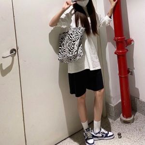 กางเกงขาสั้นกีฬาคอตตอนแท้สไตล์อเมริกันสำหรับผู้หญิง ทรงตรง หลวมๆ สีเทา ทรงหลวมๆ สำหรับใส่ไปทำงาน