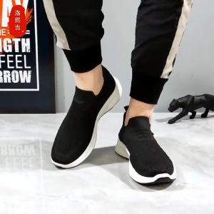 Men Shoes Mens summer RunNew Korean fashion men sports shoes Breathable platform light running shoes