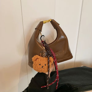 Fashionable Womens Shoulder Crossbody Bag Handbag Soft PU Leather Pillow Shape Zipper Closure Leisure Style Autumn New Arrival