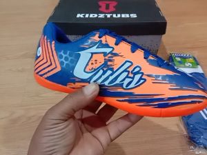 Sepatu Futsal Anak Laki Laki Perempuan Usia 2 - 5 6 - 10 Tahun PAUD TK SD Nomor Size 28 29 30 31 32 33 34 35 36 37-KIDZTUBS1849111723