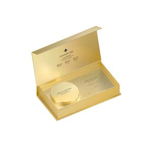 Alice Hepburn Skin Nourishing Air Cushion Foundation Lightweight Natural Makeup Long-lasting No Smudging Suitable for All Skin Types