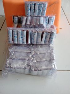 terasi udang cap 52 enak murah 1pack isi 10pc