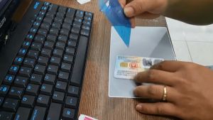 [Combo 5 cặp] Miếng dán Căn cước công dân bằng lái xe chống trầy xướcmiếng dán cường lực nano dẻo 9h+ bọc dán CCCD