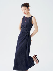 Design Summer Sleeveless Elegant Waist Slimming Denim Dress