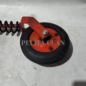 Roda Gletrek Ban Belakang Gerobak