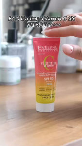 Kem Chống Nắng Kiềm Dầu Eveline Dưỡng Trắng Bảo Vệ Da Toàn Diện SPF50 Tuýp 30ml