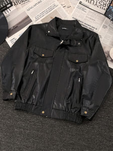 เสื้อแจ็คเก็ตหนัง PU ทรงมอเตอร์ไซค์สไตล์ย้อนยุคสำหรับผู้ชาย ฤดูใบไม้ร่วง 2025 เสื้อแจ็คเก็ตบินสไตล์อเมริกัน ทรงหลวม ปกคู่ ปกคู่