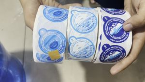 Hygienic Sticker/Non Spill Cap /Round Gallon Sticker1000PCS