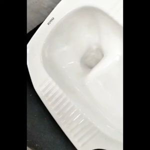 CLOSET / KLOSET JONGKOK TOTO TOILET SQUAT CE7 / CE 7 - white / putih