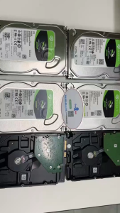 ฮาร์ดดิสก์ 1TB Seagate Barracuda ฮาร์ดดิสก์ มือสอง ใช้งานปกติ เสริมความสามารถ ผ่านการทดสอบและความชำนาญ