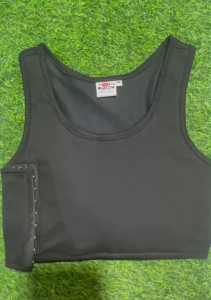 ร้านT-Fox Tomboy -เสื้อกล้าม TOMFIN (ทอมฟิน) ตะขอปรับได้ 3 ระดับ ใส่สบาย อกแบนเรียบ รุ่นครึ่งตัวไม่ปักโลโก้ -สีดำ