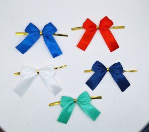 โบว์ผ้าคละสีโบว์รัดถุงขนมพร้อมลวด หน้าผ้า15มม ขนาด5-6ซม/20-50ชิ้น