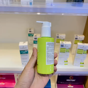 Floslek Pharma Gel Rửa Mặt Ngừa Mụn Anti Acne Face Cleasing Gel Advance 125ml
