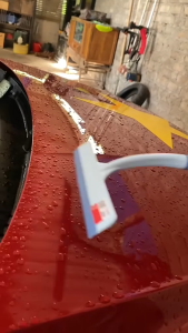 gạt nước cầm tay siêu tiện lợi Nhỏ gọn dễ cầm tiện mang theo khi rửa xe hoặc đi mưa.