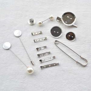 อุปกรณ์เครื่องประดับงานฝีมือ DIY: เหล็กทนความร้อนคุณภาพความปลอดภัยเข็มกลัด Pin ลูกปัดเข็มกลัดผีเสื้อสําหรับเครื่องประดับ DIY ที่ทันสมัย