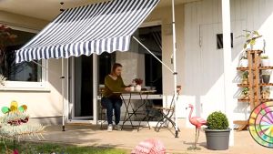 Awnings Rain and Snow Resistant UV Resistant Folding and Telescopic Canopy Tent Outdoor Garden Balcony Roof Courtyard Sunshade