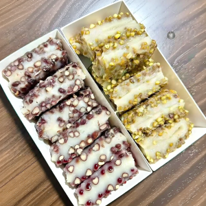 GUOXIANGQIAN | Red Bean and Green Bean Sweet Soft Sticky Rice Cake