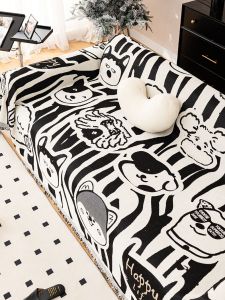 ผ้าคลุมโซฟาลายการ์ตูนกันลื่น กันฝุ่น ป้องกันการถูกแมวขยี้ ผ้าคลุมทับเต็มตัว ผ้าคลุมโซฟาแบบป้องกัน ผ้าคลุมโซฟาผ้าขนแกะ