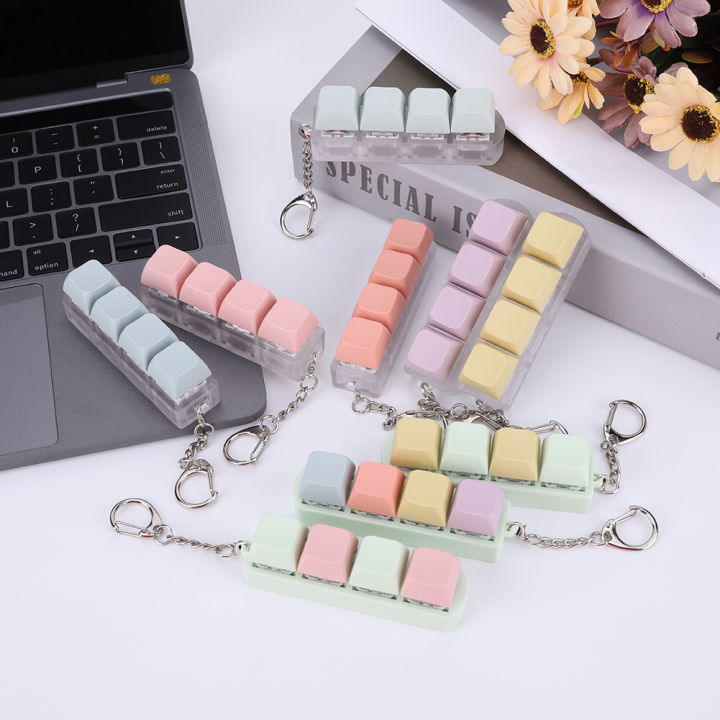 4%20Keys%20Mechanical%20Keyboard%20Axis%20Tester%20DIY%20Keycaps%20Stress%20Relief%20Toy%20Finger%20Calming%20Fidget%20Keyborad%20Button%20Office%20Toy%20Keychain%20-%20Image%203