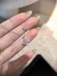 สร้อยคอเงินแท้ S999 สำหรับผู้หญิง ดีไซน์หรูหรา สร้อยคอโซ่กระดูกไหปลาร้า ของขวัญวันเกิด สร้อยคอแบบไม่ซ้ำใคร สร้อยคอแบบไม่ซ้ำใคร