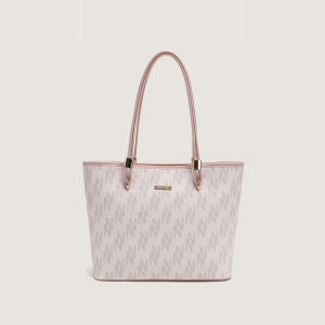 Luxurious Commuter Tote Bag
