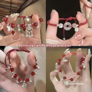 DAIMEISHU Vòng tay hạt màu đỏ thủ công với bùa bạc cho nữ