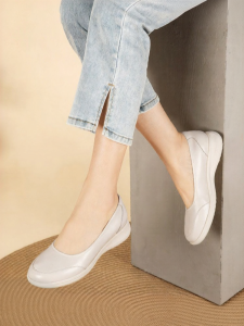 Soft Comfortable Breathable Fall White Shoes High Increase Leisure Shoes