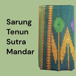 Lipa Saqbe Sarung Tenun Sutra Mandar Sulawesi Barat