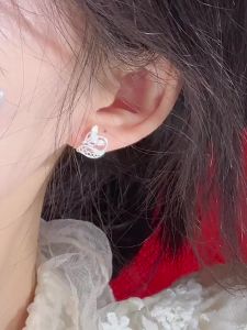 WU YUE JEWELRY | Vintage Hollow Out Fox Silver Earrings