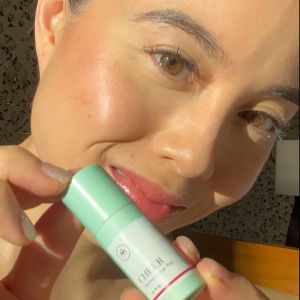 Coconut Matter SMOOCH Crimson Sheer Hydrating Tinted Lip Balm 8g - 100% Natural Ingredients l Intensely Nourishing