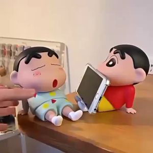 Crayon Shin-chan Phone Holder Sandaran HP Tablet Boneka Lucu Anti Slip