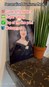 Elegant Aesthetic Glossy Portrait Frame - High-Quality Personalized Wall Display
