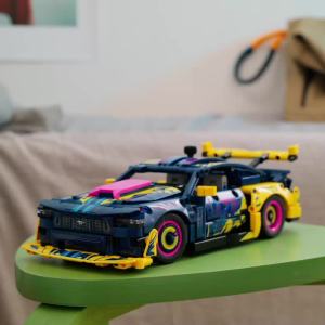 LEGO Technic 42236 Custom Garage Ford Mustang GT Car (973 Pieces)