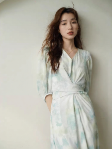 POPCHRIO | Đầm Voan In Họa Tiết Twill Vòng Cổ