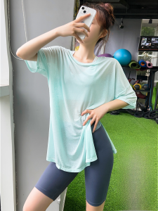 Loose Fit Wide Opening Short Sleeve Sports T-Shirt for Women Lightweight Summer Yoga Top Quick Dry Fitness Wear