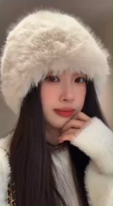 Mũ Lông Hot Trend Của Mùa Đông Năm Nay Với Chất Liệu Lông Giữ Nhiệt Tốt Cùng Nhiều Màu Sắc Tha Hồ Cho Chị Em Lựa Chọn