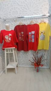 Kaos Wanita Lengan Pendek Kekinian: Tips Memilih & Mengenakan Baju Wanita Model Baru