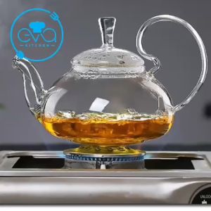 Ấm Pha Trà Thuỷ Tinh Chịu Nhiệt Quai Cong Kèm Lõi Lọc Lò Xo 700 Ml