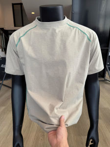 Mens Ice Silk Short Sleeve T-Shirt Quick Dry Sun Protection Running Fitness Training Wear Summer Cool Feeling Outdoor Badminton