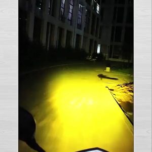 Lampu Depan LED Sepeda Motor Mobil / Lampu LED Utama Motor VINYX H4 BA20D / Lampu Senter Motor Putih Kuning AC DC