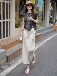 Floral Print Cap-Sleeve Top And Wide Leg Pants Set Fashionable Youthful Two-Piece Ensemble Summer Collection Casual Wear