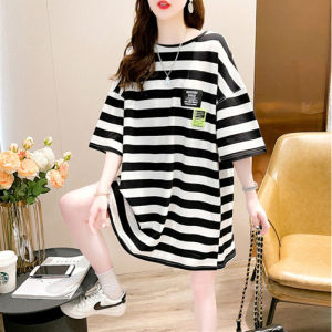 Váy T-shirt Sọc Dáng Rộng Cỡ Lớn Mùa Hè Mới Thiết Kế Váy Midi Thắt Nút Bướm Thời Trang Cổ Tròn Tay Ngắn Dáng Rộng